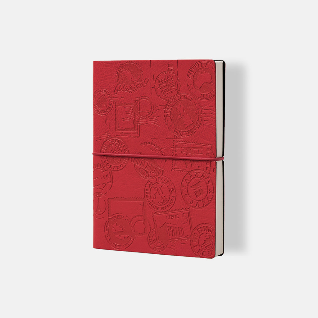 CIAK Travel Notebook with wrinkled imitation leather cover, featuring dual-pages for writing and sketching.