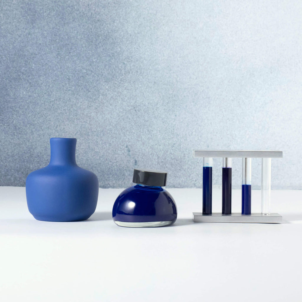 The Journal Shop - Kakimori  Colour Specimen Ink - 207 empty vase.