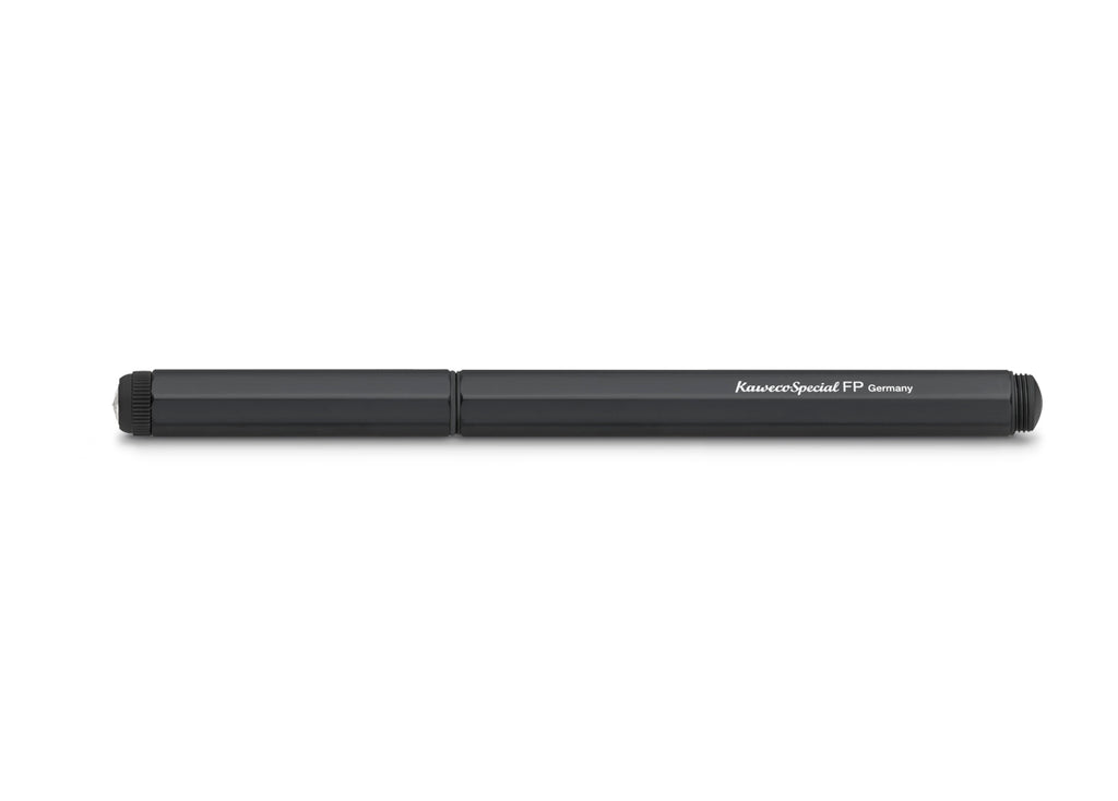 Kaweco Special Fountain Pen in matte black, capped and minimal
