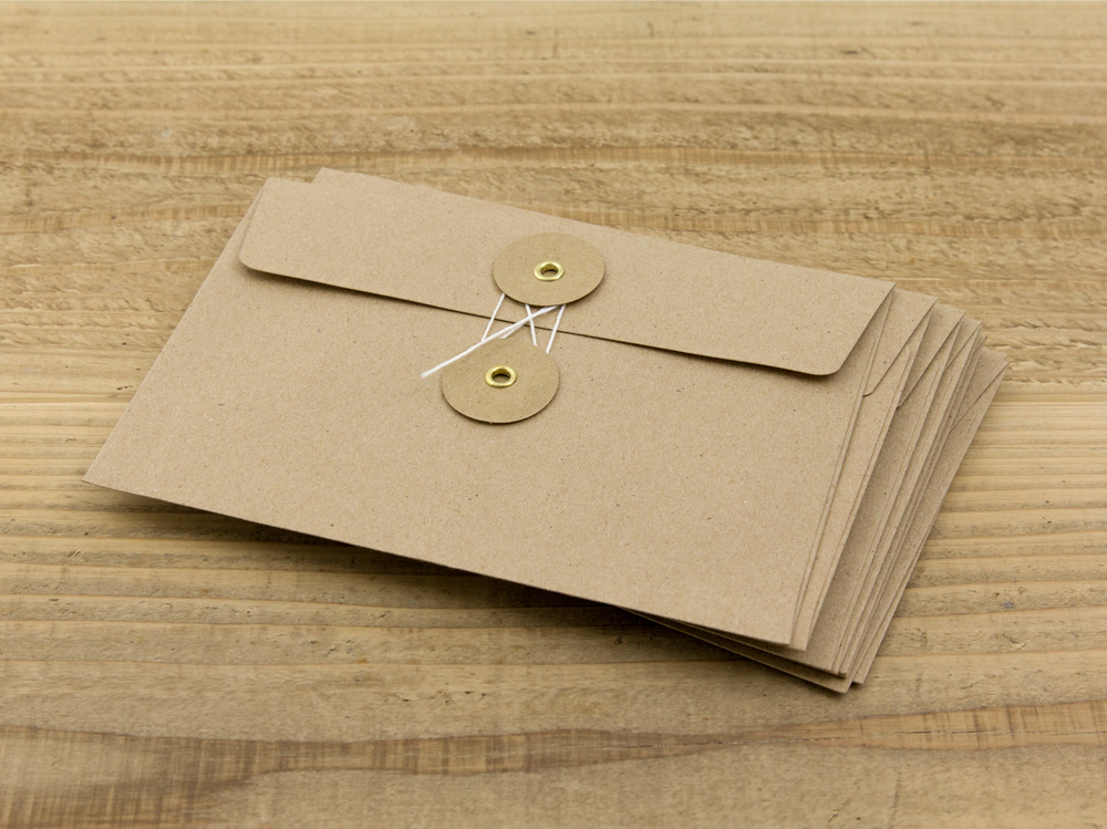 Traveler's Company KRAFT String Envelope -- Medium - The Journal Shop